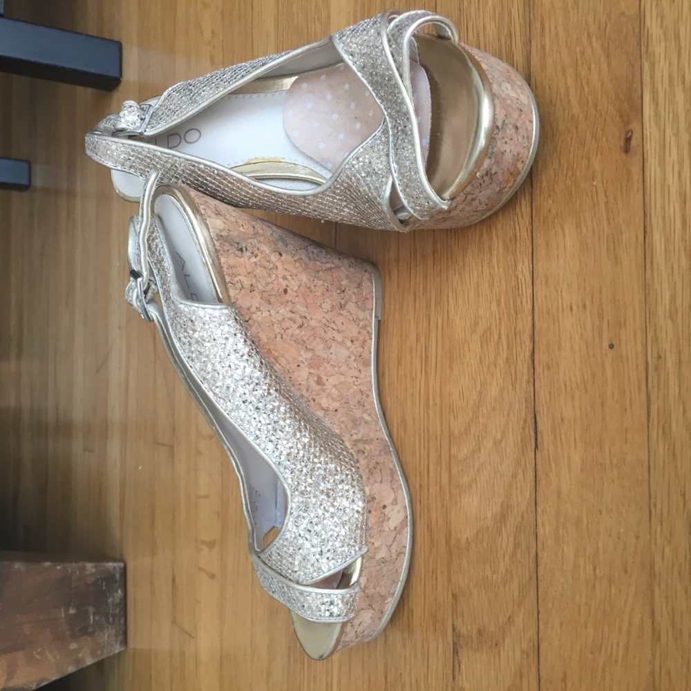 Aldo wedges.